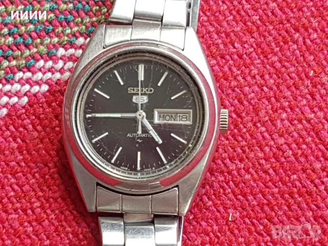 Автоматичен часовник SEIKO 5, снимка 2 - Дамски - 54453792