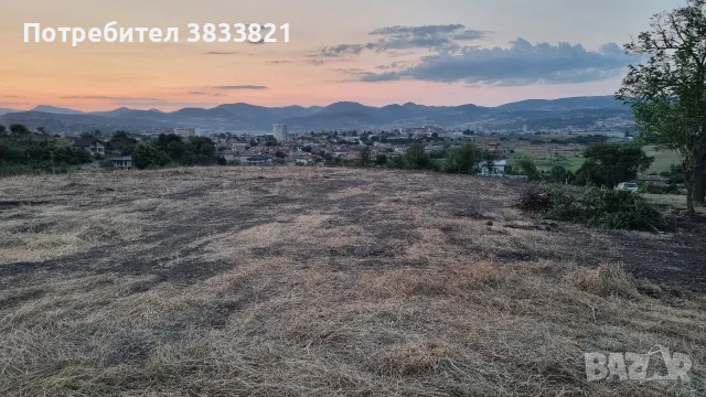 Дава под наем МЯСТО, снимка 2 - Гаражи и паркоместа - 55409903
