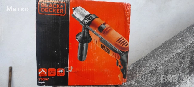 Продавам Акумулаторен винтоверт Black+Decker, 10.8V, BDCD12-QW, снимка 2 - Винтоверти - 54092814