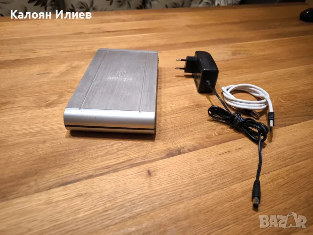 Външен USB хард диск Iomega 320GB, снимка 2 - Външни хард дискове - 55301914