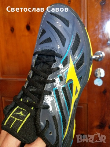 Mizuno Wave Hurricane 3. 43нм. 27,6см., снимка 2 - Маратонки - 54322368