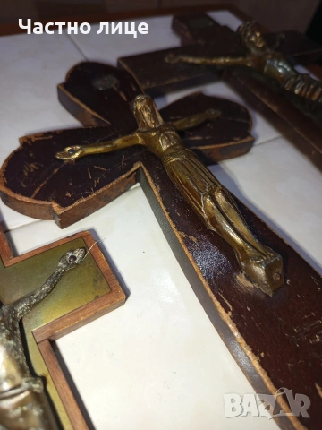 Разпятие/ Кръст за стена, снимка 11 - Антикварни и старинни предмети - 54182675