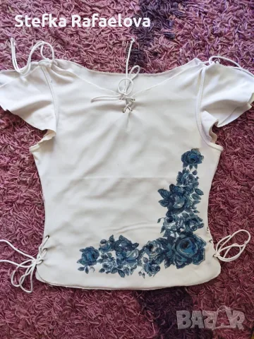 Дамски тениски xs, снимка 4 - Тениски - 55334138