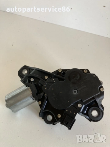 Моторче за задна чистачка за Nissan Qashqai 1.5 Dci (2010) 0390201820