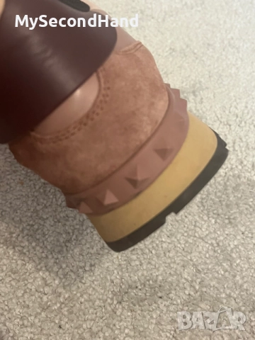 Valentino Garavani sneakers дамски 38 номер, снимка 5 - Маратонки - 55682571