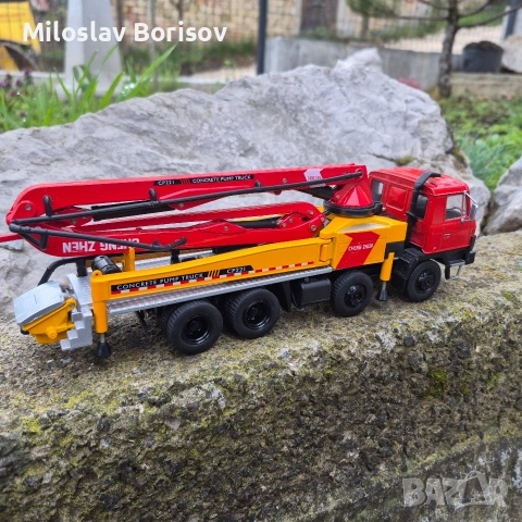 Tatra 8x8 бетон помпа 1:43, снимка 12 - Колекции - 54277626