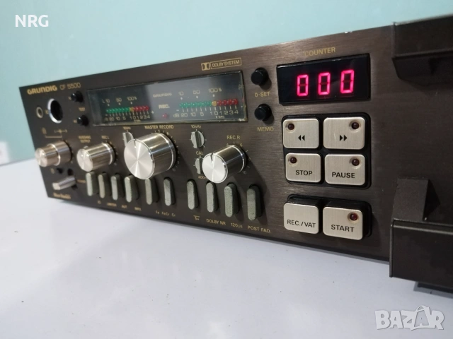 Grundig CF-5500 3-Head Cassette Deck, снимка 5 - Декове - 54402395