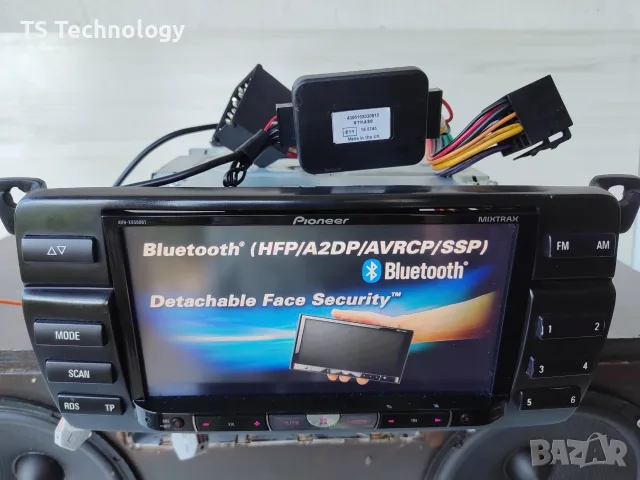 Мултимедия Pioneer AVH-X8500BT – Пълен комплект за БМВ Е46 с М волан, снимка 2 - Навигация за кола - 55302366