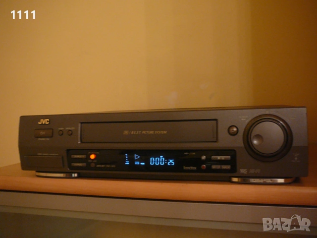 JVC HR-J758E HIFI STEREO, снимка 3 - Ресийвъри, усилватели, смесителни пултове - 54204196