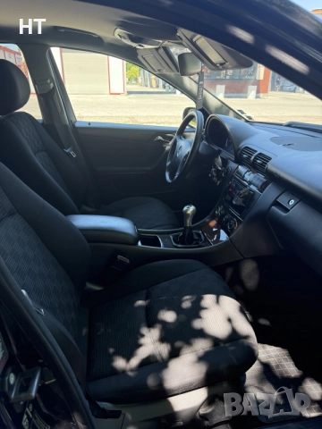 Mercedes C180 Kompressor LPG, снимка 5 - Автомобили и джипове - 55480418
