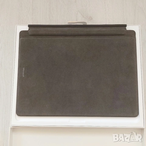 Оригинална Клавиатура Microsoft Surface Pro Signature (Model 1864) – Alcantara, снимка 7 - Таблети - 54020985