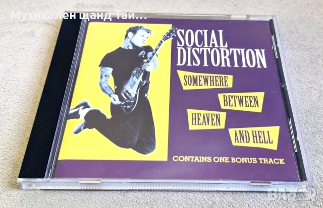 Компакт Дискове - Рок - Метъл: Social Distortion - Somewhere Between Heaven And Hell