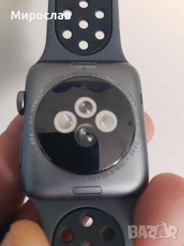 apple Watch Series 2 Nike+ 42 мм , снимка 3 - Аксесоари за Apple - 54425124
