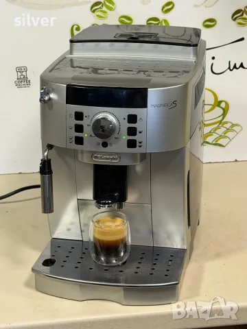 Кафемашина кафе автомат delonghi magnifica S с гаранция, снимка 3 - Кафемашини - 55506541