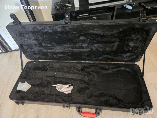 куфар за фендер