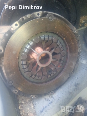 Комплект съединител LUK 624 3211 09 за Nissan, Renault, снимка 3 - Части - 54861224