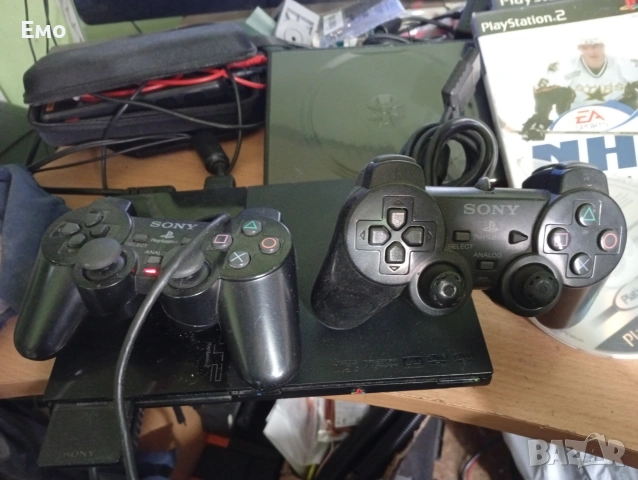 Продавам конзола Playstation 2 с два джойстика,кабели и мемори карта, снимка 4 - Игри за PlayStation - 54174180