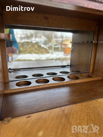 Ретро бар шкаф / витрина от масивно дърво, снимка 5 - Шкафове - 53958242