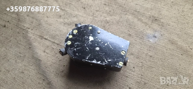 Част от военна срушалка Ретро Руски Руско Руска соц части Радио радиостанция военни , снимка 5 - Антикварни и старинни предмети - 55213032