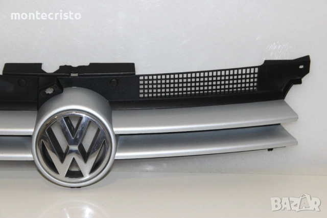 Предна решетка VW Golf 4 (1998-2004г.) предна емблема Голф IV 🔘Цвят: Сива 1J0853651H / 1J0853653C, снимка 3 - Части - 54540629