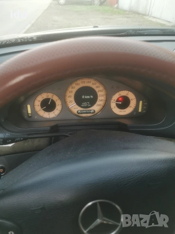 Mercedes E320 редови 6 цилиндъра 230+, снимка 5 - Автомобили и джипове - 54436593
