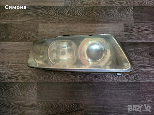 Десен фар за Audi A3 8L facelift/фейслифт, снимка 2 - Части - 54552175