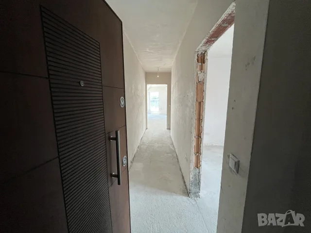 ПРОДАВА АПАРТАМЕНТ В НОВА СГРАДА - кв. Аспарухово, снимка 3 - Апартаменти - 55300582