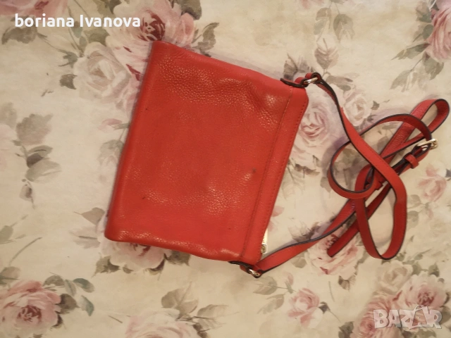 Guess, DKNY, Aigner, Maikal Kors , снимка 18 - Чанти - 54404438