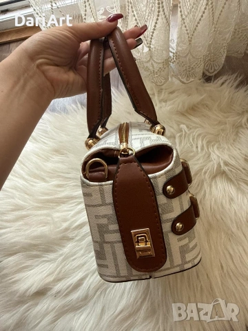 Нова чанта Fendi, снимка 3 - Чанти - 55009475