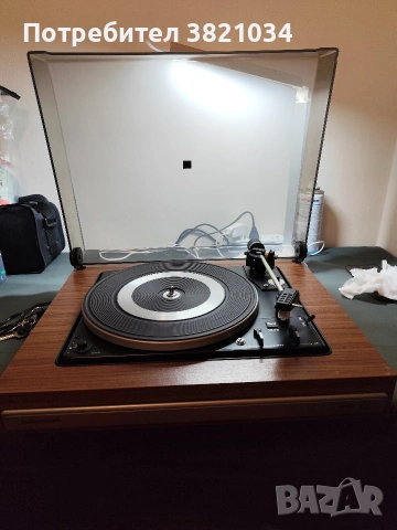 Продавам грамофон Grunding P 50,шаси Dual CS 1226