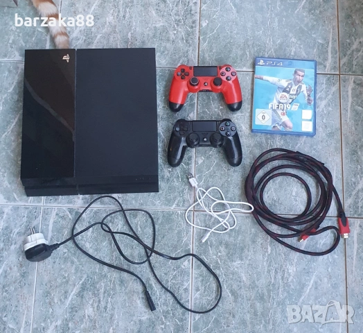 PS4 FAT 500 gb + 2 джойстика + кабели + игра