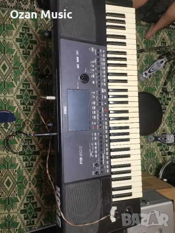 Продавам Korg pa 600 със леки забележки