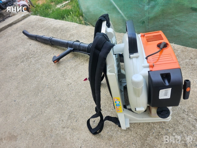 МОТОРНА ДУХАЛКА STIHL BR 420 ,КАТО НОВА , снимка 4 - Градинска техника - 55063969
