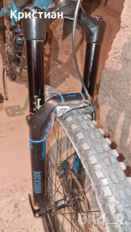 Планинско колело Giant Reign 27.5 М, снимка 7 - Велосипеди - 53993278