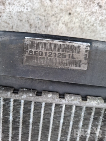 Воден радиатор за Audi A4 B7 2.0 TDI 140 кс / Ауди С4 Б7 2.0 ТДИ, снимка 3 - Части - 53958120