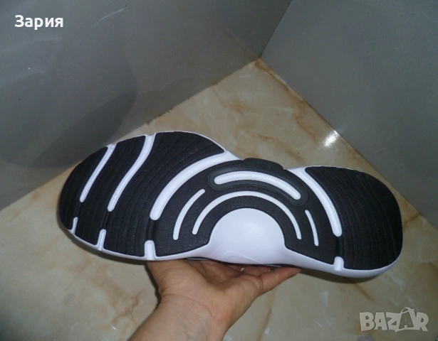 NIKE нови маратонки №45, снимка 4 - Маратонки - 54127293