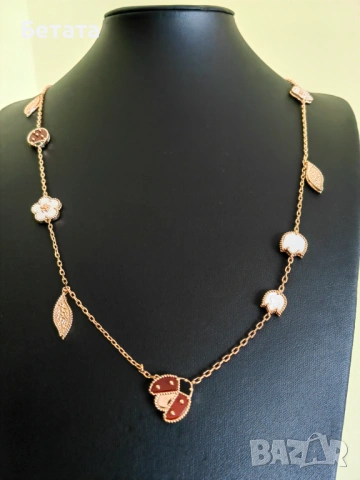 Колие от розово злато - Van Cleef & Arpels VCA Perlée couleurs pendant, снимка 5 - Колиета, медальони, синджири - 54357318
