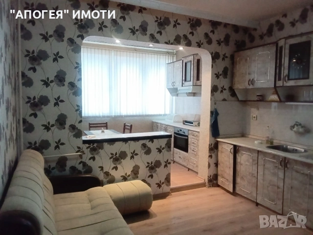 Продава в началото на Изгрев Многостаен Апартамент, 70 м2, снимка 2 - Апартаменти - 55191381