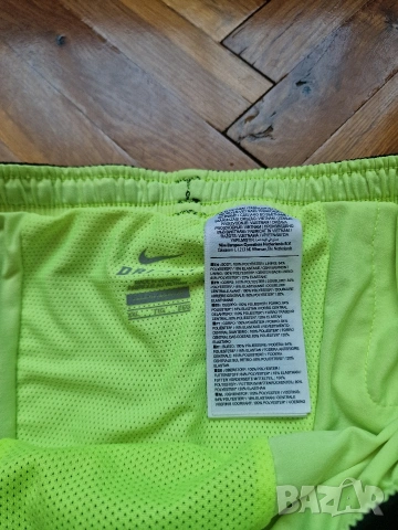Страхотни мъжки къси шорти с клин NIKE размер 2ХL , снимка 4 - Къси панталони - 55267781