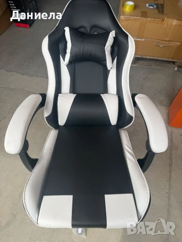 Ергономичен офис и геймърски бял стол – Максимален комфорт за гърба и врата, регулируем, снимка 12 - Столове - 54204577