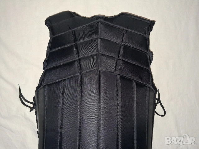 Riders Company Safety Vest предпазна жилетка за езда, снимка 5 - Спортна екипировка - 54757544