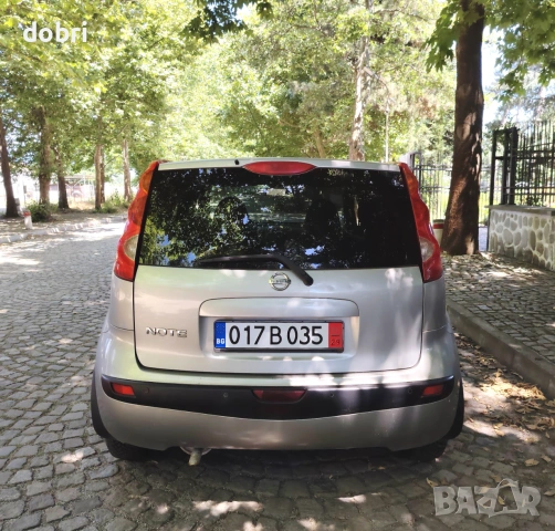 Нисан Ноте 1.6 бензин 2007год,климатроник, снимка 4 - Автомобили и джипове - 52219667