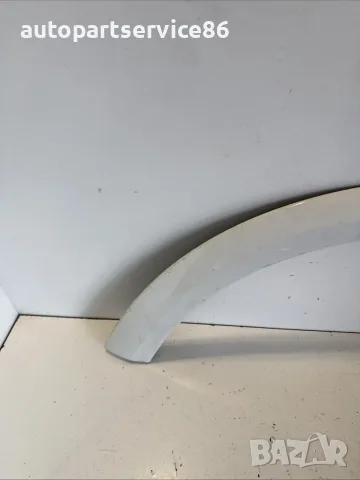 Облицовка на калник задна лява бяла за Volvo C30 1.6d (2012) 31265184 OEM, снимка 2 - Части - 55616362
