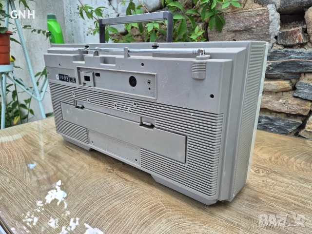 Радиокасетофон Sharp GF5757H, снимка 6 - Радиокасетофони, транзистори - 55187998