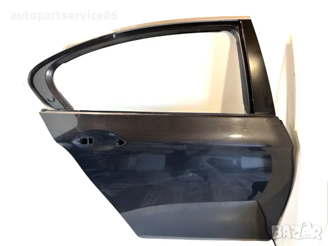 Задна дясна врата черна за BMW F10 F11 530Xd Sedan (2012)