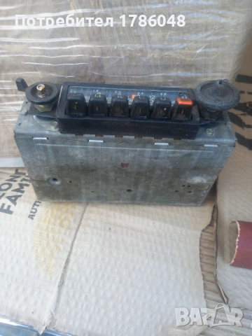 Ретро радио за кола, снимка 4 - Радиокасетофони, транзистори - 54342343