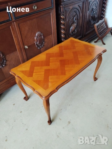 Холна маса с интарзия