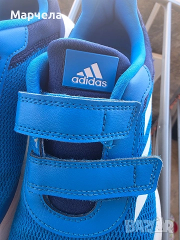 Маратонки Adidas, снимка 2 - Детски маратонки - 54440154