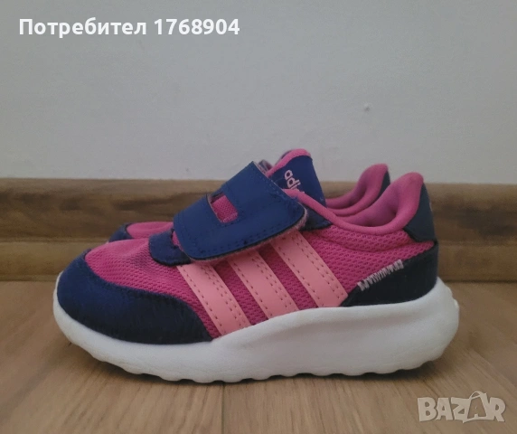 Бебешки/детски маратонки Adidas-22номер, снимка 2 - Детски маратонки - 54563649