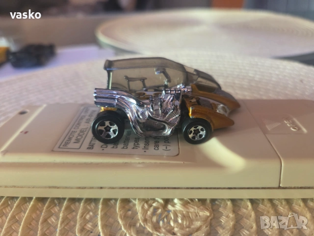 Hotwheels 1999 China, снимка 3 - Колекции - 54100066
